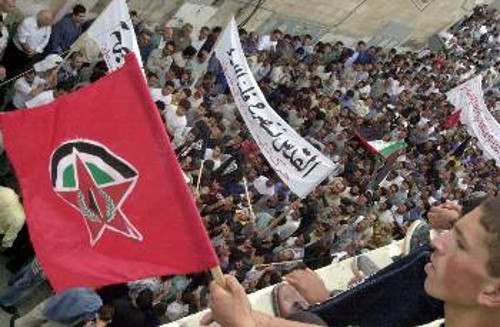 Συνεχίζονται οι μαζικές συγκεντρώσεις