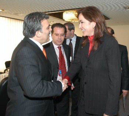 Από την τελευταία συνάντηση των υπουργών Εξωτερικών Ελλάδας - Τουρκίας, τέλος Απρίλη, στη Σύνοδο του ΝΑΤΟ, στη Σόφια