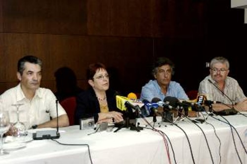 Από τη συνέντευξη Τύπου της ΓΓ της ΚΕ του ΚΚΕ στα Χανιά