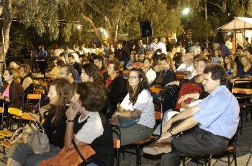 Μεγάλο το ενδιαφέρον του κοινού για τη συζήτηση