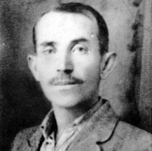 Βασίλης Τσαπραλής