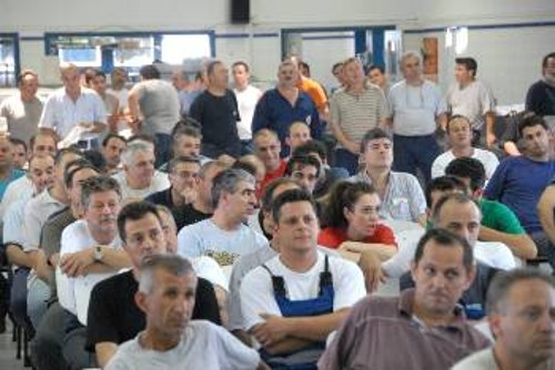 Από παλιότερη συγκέντρωση στο εργοστάσιο της ΕΛΒΟ