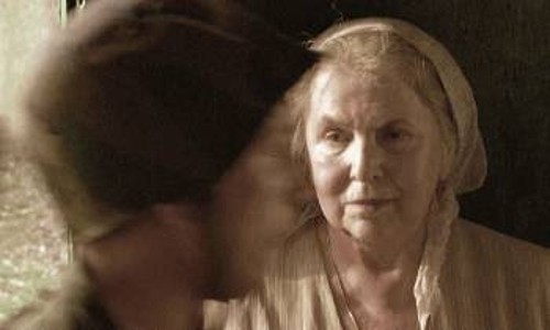 Δύο όψεις του σύγχρονου ρωσικού κινηματογράφου: Συγκλονιστική«Αλεξάνδρα» του Σοκούροφ...