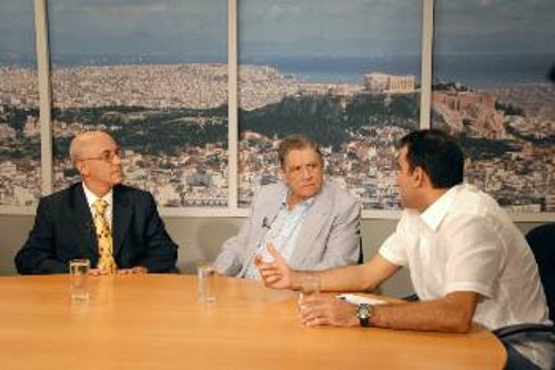 Από τη συζήτηση του «Ρ» με τους δύο κουβανούς επιστήμονες. Από αριστερά προς τα δεξιά, ο Φερνάντο Ντομίνγκες και ο Ενζο Ντουένιας