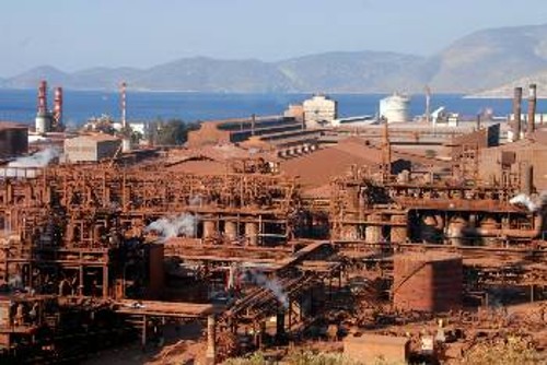 Η κρατική ΔΕΗ δεν είχε κανένα πρόβλημα να δίνει ευνοϊκά τιμολόγια ρεύματος, ακόμα και κάτω από το κόστος παραγωγής, σε μεγάλες εταιρείες, όπως στην «Αλουμίνιον Ελλάδος»