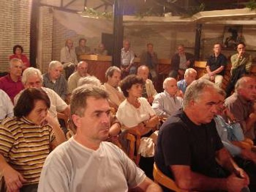 Από τη χτεσινή συγκέντρωση στη Νάουσα