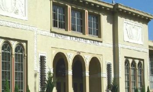 ΗΠΑ: Στο παλιό σχολείο...