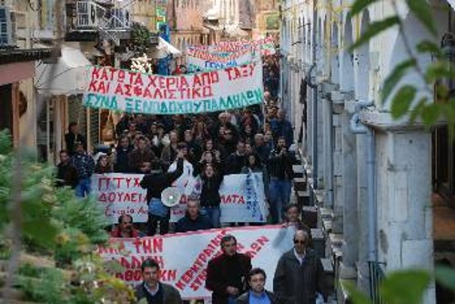 Μαζική και γεμάτη παλμό η χτεσινή συγκέντρωση στην Κέρκυρα