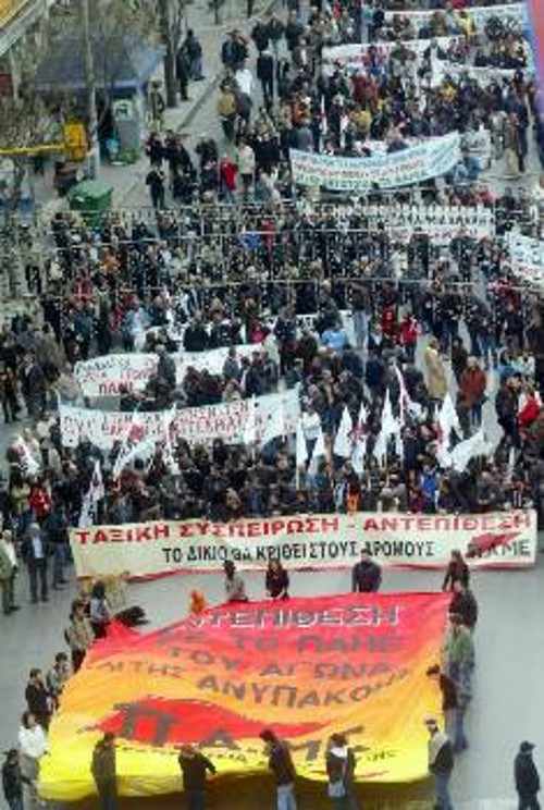 Από προηγούμενη απεργιακή συγκέντρωση του ΠΑΜΕ στη Θεσσαλονίκη