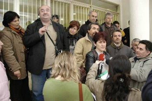 Από τη χτεσινή παράσταση διαμαρτυρίας