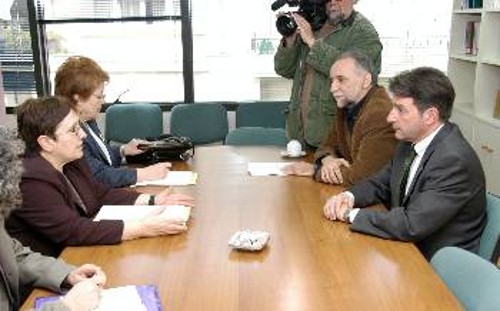 Από την επίσκεψη της Αλ. Παπαρήγα στον Συνήγορο του Πολίτη