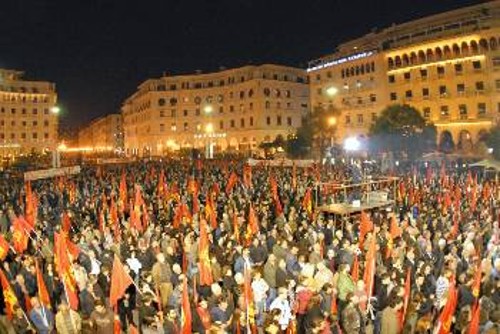 Από την πρόσφατη ομιλία της ΓΓ της ΚΕ του ΚΚΕ στη Θεσσαλονίκη