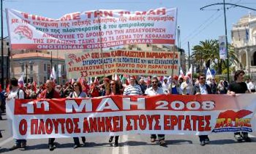 Από αυτή την αφετηρία ξεκινά το ΠΑΜΕ: Ο πλούτος πρέπει να επιστρέψει σ' αυτούς που ανήκει