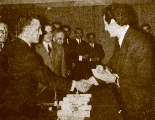 Ο Διεθνής Μετρ και πρωταθλητής Ελλάδας Λάζ. Βυζαντιάδης. Ο θριαμβευτής και κυρίαρχος στο ελληνικό σκάκι, στην εποχή 1965-1967...