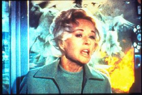 Απ' την ταινία «Τα πουλιά», του Αλφρεντ Χίτσκοκ