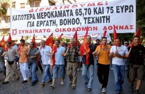 Σημαντικές ήταν οι αυξήσεις που απέσπασαν οι οικοδόμοι στη νέα κλαδική σύμβαση, αποδεικνύοντας ότι ο ταξικός αγώνας είναι ο μόνος που μπορεί να φέρει αποτέλεσμα