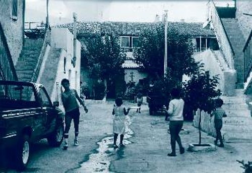 Στα Προσφυγικά της Νίκαιας, πριν από 20 χρόνια...