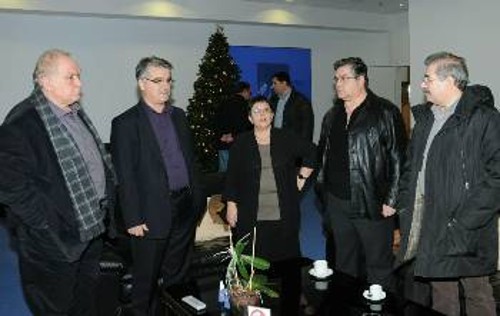 Από τη χθεσινή αναχώρηση της αντιπροσωπείας του ΚΚΕ στη Ραμάλα