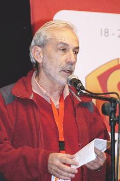Ο Κ. Σουάρες ΓΓ της ΚΕ του ΚΚ των Λαών της Ισπανίας
