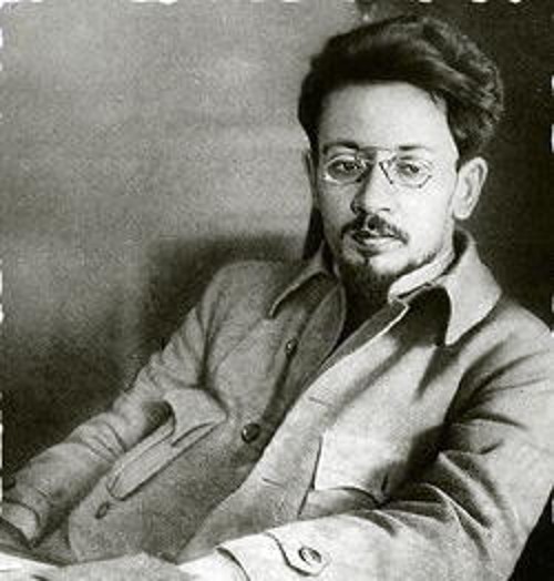 Ο Γιάκοβ Μιχαήλοβιτς Σβερντλόφ (1885 - 1919)