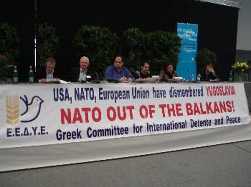 Το προεδρείο του Διεθνούς Σεμιναρίου στο Στρασβούργο