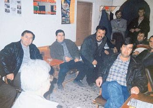 Άπό τη συζήτηση του «Ρ» με τον κοινοτάρχη Κέχρου.