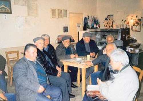 Από τις συζητήσεις του «Ρ» με τους κατοίκους χωριών στον κάμπο των Σαππών