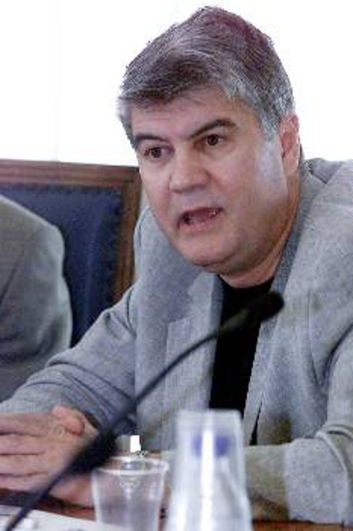 Βαρύτατες καταγγελίες κατά του Βασίλη Γκαγκάτση από τους εργαζόμενους της ΕΠΟ