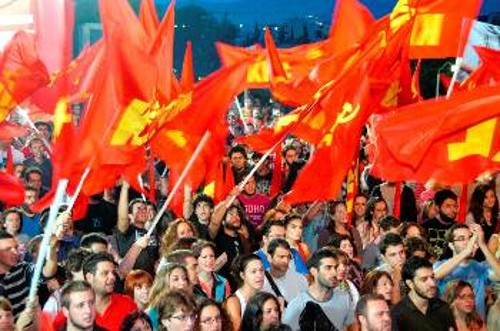 Καμιά ψήφος που προορίζεται για το Κόμμα δε θα χαθεί λόγω της απόστασης από τον τόπο όπου ο καθένας ασκεί το εκλογικό του δικαίωμα. Με αποφασιστικότητα και αισιοδοξία συνεχίζεται η σχεδιασμένη προσπάθεια των κομμουνιστών