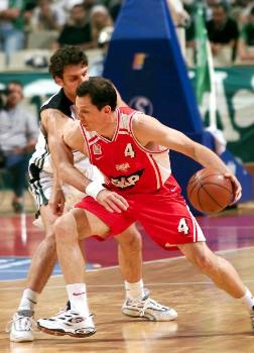 Στους τελικούς του 1999 συμπαίκτες αλλά την Κυριακή αντίπαλοι Αλβέρτης και Μπουντούρης