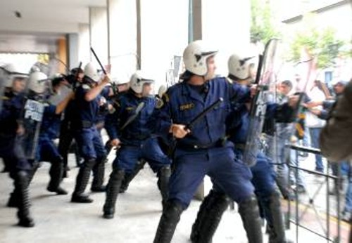 Ποιον πολίτη προστατεύουν οι κυβερνήσεις του κεφαλαίου; Μόνο το βιομήχανο, τον εφοπλιστή, τον τραπεζίτη