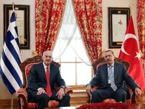 Οι επιστολές που αντάλλαξαν Ερντογάν - Παπανδρέου είναι ενδεικτικές του περιεχομένου που έχει ο διμερής διάλογος για την προώθηση των διευθετήσεων