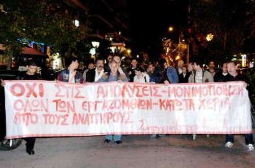 Οι αγωνιστικές δυνάμεις στο αναπηρικό κίνημα πρωτοστάτησαν και ενάντια στην πρόσφατη τρομοκρατική απόλυση συνδικαλιστή από το Δήμο Ζωγράφου