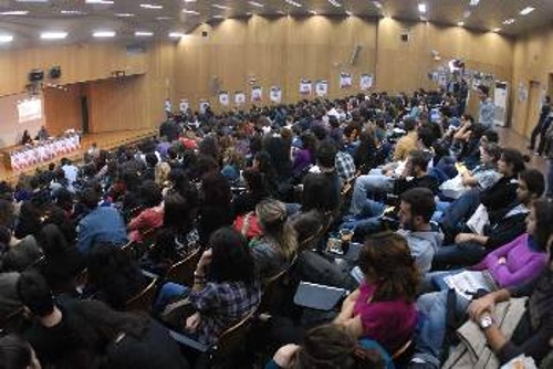 Από προηγούμενη βιβλιοπαρουσίαση της ΚΟΑ του ΚΚΕ στα ΤΕΙ Πειραιά