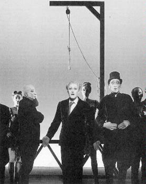 «Οπερα της πεντάρας», από το «Μπερλίνερ Ανσάμπλ»