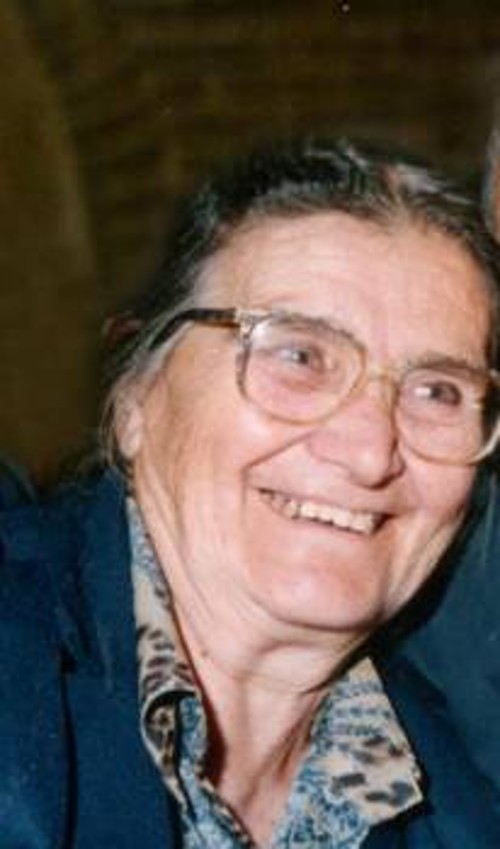 ΑΓΓΕΛΙΚΗ ΚΑΡΑΠΕΤΗ