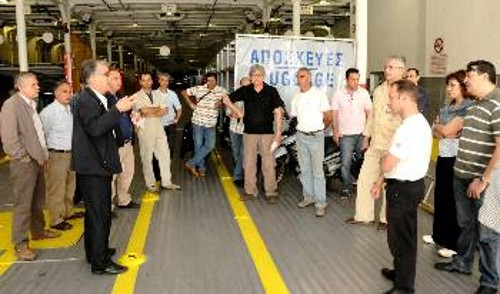 Από τη συζήτηση με τους ναυτεργάτες