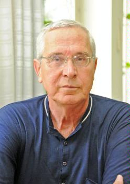Ο Κώστας Τζατζάνης, υποψήφιος αντιπεριφερειάρχης Νήσων Αργοσαρωνικού