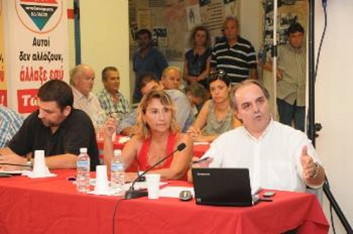 Από τη συζήτηση της ΓΓ της ΚΕ του ΚΚΕ με τους δημοσιογράφους