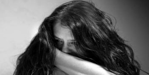 Η Λίλα Καφαντάρη σε σκηνή του έργου