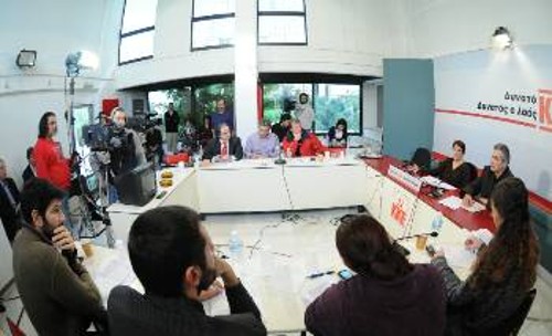 Από τη χτεσινή συνέντευξη Τύπου