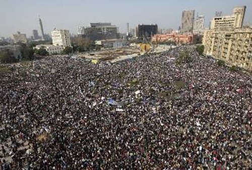 Στην πλατεία Ταχρίρ (απελευθέρωσης)
