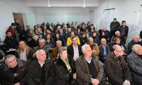 Εργάτες ελαιουργοσαπουνοποιοί στην εκδήλωση του σωματείου τους