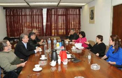 Από τη χτεσινή συνάντηση, στην έδρα της ΚΕ του ΚΚΕ στον Περισσό