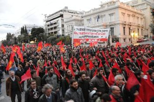 Οι κομμουνιστές πρωτοστατούν στην πάλη για να πάρει παλλαϊκά χαρακτηριστικά η καταδίκη του νέου ιμπεριαλιστικού πολέμου