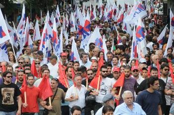 Πάντα στο δρόμο του αγώνα