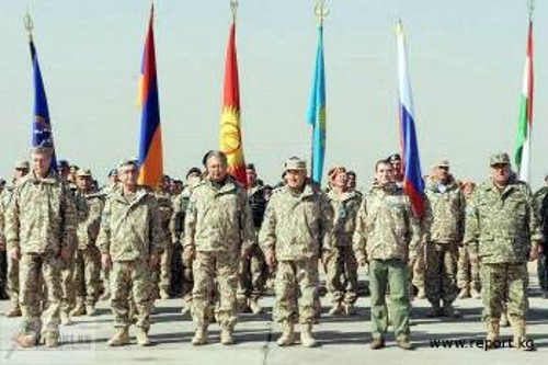 Από πρόσφατη συνάντηση σε ασκήσεις εκπροσώπων του Οργανισμού Συλλογικής Συνεργασίας και Ασφάλειας (Ρωσίας, Καζαχστάν, Αρμενίας, Λευκορωσίας, Κιργιστάν, Ουζμπεκιστάν, Τατζικιστάν)