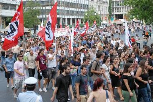 Από το συλλαλητήριο στην Αθήνα 