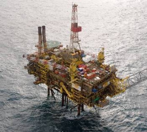 Πλατφόρμα φυσικού αερίου στην ΑΟΖ της Κύπρου