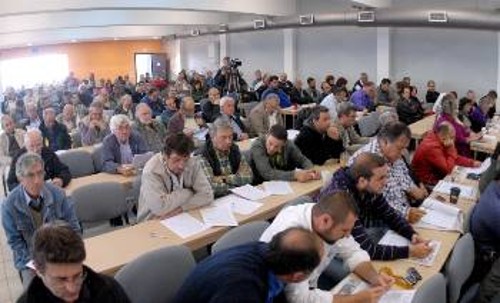 Αποψη από τις διαδικασίες συγκρότησης της Παναττικής Γραμματείας